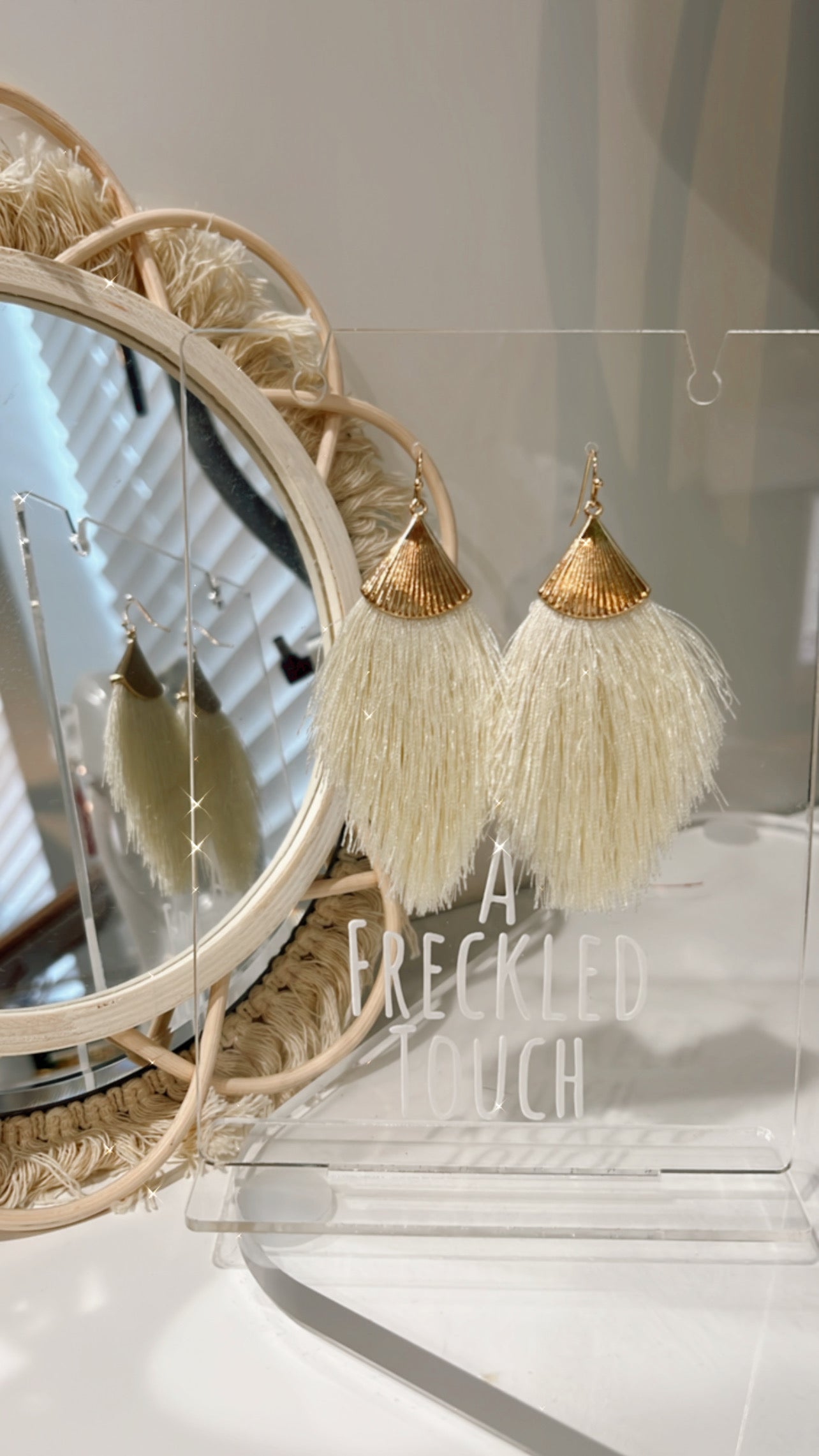 Feathers Love